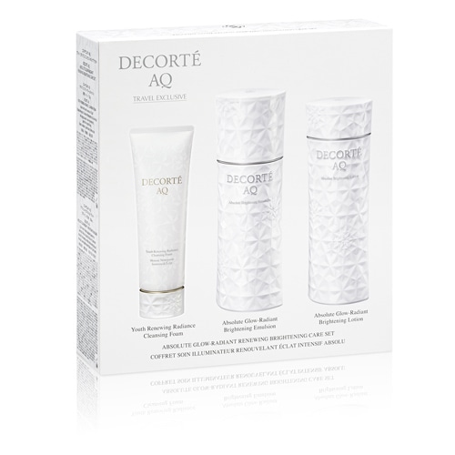 AQ ブライト ラディアンス エッセンシャル ケア セット