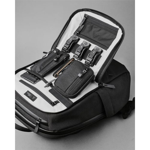 ELEMENTS BACKPACK PRO AXOFLUX ブラック 41530001