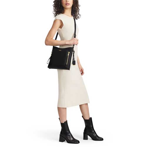 VOYAGEUR 「テイラー」 クロスボディ 0196616DGM